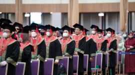 30 Orang Narapidana Lapas Pemuda Kelas IIA Tangerang Mengikuti Prosesi Wisuda di Universitas Islam Syekh Yusuf (UNIS) Tangerang. FOTO : Humas