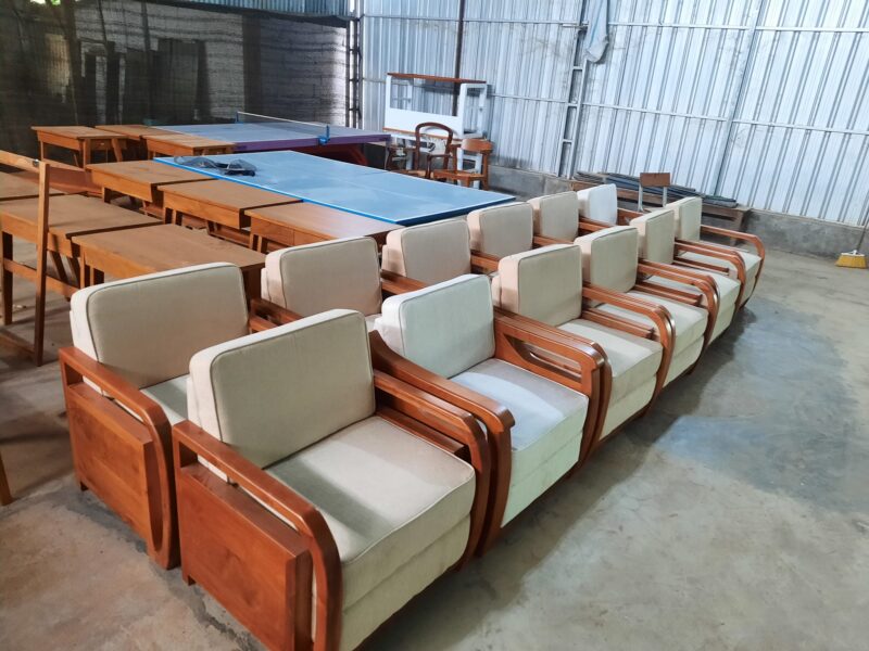 Salah satu produk kursi dari Lanon Global Furniture, Ngawi, Jawa Timur