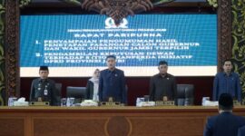 Rapat Paripurna DPRD Provinsi Jambi dengan agenda pengumuman Gubernur dan Wakil Gubernur Jambi terpilih hasil Pilkada 2024, Senin (13/1/25). FOTO : HMS