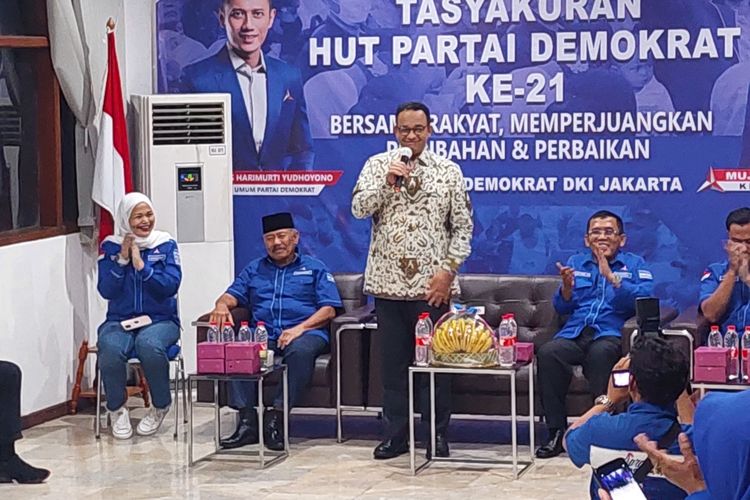 Gubernur DKI Jakarta Anies Baswedan ketika Hadiri di Kantor DPD Demokrat DKI Jakarta, Jumat (9/9/22) malam.(KOMPAS.com/MUHAMMAD NAUFAL)
