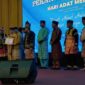 7 Kepala Daerah Terima Penghargaan dari LAM Provinsi Jambi acara Puncak Pekan Adat Melayu Jambi Hari Adat Melayu Jambi ke-2 tahun 2023., Rabu (19/7/23).. [FOTO : Ist/Net/pariwarajambi]