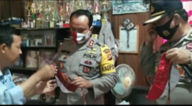 Kapolres Tanjabbar Tinjau Tempat Peserta Lomba Jahit Masker Merah Putih