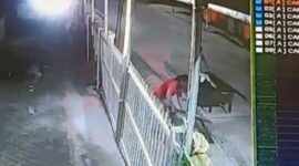 Tangkapan layar dari rekaman CCTV di Jalan Jenderal Sudirman Dekat Kantor Bupati Tanjab Barat. Foto: Istimewa