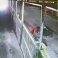 Tangkapan layar dari rekaman CCTV di Jalan Jenderal Sudirman Dekat Kantor Bupati Tanjab Barat. Foto: Istimewa