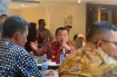 Gubernur Jambi, Al Haris Saat Memimpin Rapat Koordinasi Nasional ADPMET di Jakarta, Kamis (7/8/25). FOTO : HUMAS