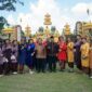 Gubernur Jambi Al Haris saat Hadiri Perayaan Hari Waisak bersama 2567 BE/2023 di Candi Agung Kedaton Desa Muara Jambi, Muaro Sebo, Muaro Jambi, Minggu (11/6/23). FOTO : Kominfo