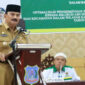 FOTO : Wakil Bupati Tanjung Jabung Barat Drs. H. Amir Sakib Saat Membuka Sosialisasi ZIS Badan Amil Zakat Nasional Kabupaten Tanjung Jabung Barat di Balai Pertemuan Kantor Bupati, Senin (02/03/20)