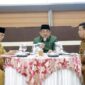 Bupati Tanjabbar Minta OPD Kerja Maksimal Untuk Capai Target yang Telah Ditetapkan. FOTO : Dok Isiimewa