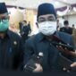 Bupati H Anwar Sadat didampingi R Gatot Suswarso Kepala BKPSDM saat dikonfirmasi Awak Media terkait Pelantikan, Senin (10/1/22). FOTO : Abas