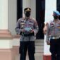 Kapolres Tanjab Barat AKBP Muharman Arta, S.I.K Memimpin Apel Pergeseran Pasukan, Personel Pengamanan TPS Pilkades Serentak Tahun 2022. FOTO : Humas