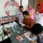 Tim Arenas 08 Jalankan Perintah Prabowo Bagikan Makanan Susu dan Pengobatan Gratis di Jalan Kwitang III No. 62, Jakarta. FOTO : Tim Mdia