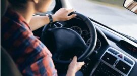 Sumber: https://www.pexels.com/id-id/foto/man-inside-vehicle-13861/Ist