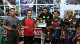 Asnawi Rifa'i Ketikan Hadiri di Turnamen Tenis Meja PTM ASJS Kecamatan Jambi Luar Kota ke II yang digelar di Desa Senaung tepatnya di halaman rumah H. Ramli, Rabu (16/03/22) malam.