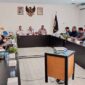 Dir Lantas Polda Jambi Kombes Pol Dhafi Pimpin Rapat Angkutan Batu Bara di Anjungan Kantor KSOP kelas lll Talang Duku, Senin (24/10/22). FOTO : Dhea/Hums Polda.