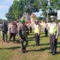 FOTO : Danrem 042 Gapu Brigjen TNI M. Zulkifli  Saat Memimpin Apel Kesiapsiagaan Pengamanan Misa Jumat Agung di Polres Muaro Jambi, Rabu (31/03/21). 