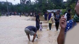 Musibah banjir yang terjadi di Lubuk Kambing, Kecamatan Renah Menadaluh tepatnya di Dusun Lingkis, Jumat (24/12/21). FOTO : Ist