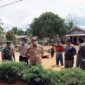 Wabup Hairan pantau Lokasi Banjir di Lubuk Kambing, Renah Mendaluh, Sabtu (25/12/21). Dok Prokopim