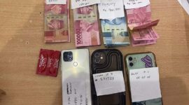 BB dari Pelaku TPPO Berperan Pencari Orderan Prositusi Diamankan Subdit 4 Renakta Ditreskrimum Polda Jambi. FOTO : HMS