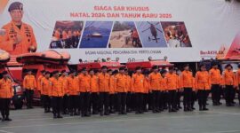 Basarnas Pusat Menggelar apel Siaga Khusus Natal 2024 dan Tahun Baru 2025 di lapangan Kantor Pusat Basarnas, Selasa (17/12/24). FOTO : HMS