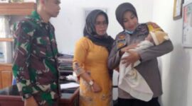 Pasutri di Merangin Temukan Bayi di Teras Rumahnya. FOTO : Res Merangin