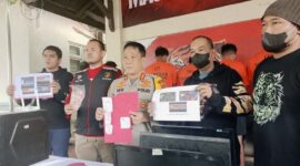 Kapolresta Jambi Kombes Pol Eko Wahyudi saat Pres Rilis di Mapolrest Jambi, Sabtu (20/8/22). FOTO : Dhea