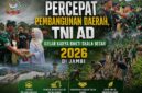 Danrem 042/Gapu, Brigjen TNI Nyamin, menyematkan pita tanda peserta kepada perwakilan prajurit saat memimpin Upacara Pembukaan Karya Bakti Skala Besar TNI AD TA 2026 di Lapangan Gunung Kembang, Kabupaten Sarolangun, Jambi, Jumat (29/5/2026). (Foto: Dokumentasi Penrem 042/Gapu)