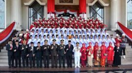 Plt. Kajati Jambi Dr. Bambang Gunawan Ikuti Upacara HUT RI ke-77 di Kantor Gubernur Jambi. FOTO : Ist