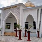 14 Jensi Bonsai Terbaik dihadirkan PPBI Tanjab Barat Tampilkan pada Diperesmian Masjid As-Syarif Kodim 0419/Tanjab. FOTO : LT