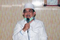 Bupati H.  Sadat saat Safari Ramadhan di Masjid Al-Ikhlas desa Kuala Indah Kecamatan Kuala Betara, Senin (03/05/21).