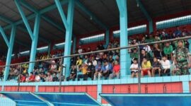 Penonton dan Sporter Saat Pembukaan Bupati Cup 2022. FOTO : LT