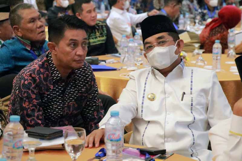 Pj Bupati Muaro Jambi Bachyuni Deliansyah Saat Hadiri Rapat Koordinasi APKASI di Grand Sahid Jaya Hotel, Jakarta. Rabu (21/9/22). FOTO : Ist.