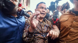 BREAKING NEWS : KPK Gelar OTT di Jawa Tengah: Bupati Pati Sudewo Ditangkap Terkait Dugaan Jual Beli Jabatan. [FOTO : radarsolo.jawapos.com]