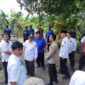 Bupati H. Anwar Sadat Saat Tiba di Lokasi Kebakaran di Desa Pematang Lumut, RT 13, Kecamatan Betara, Rabu (26/10/22) FOTO : Damkar.