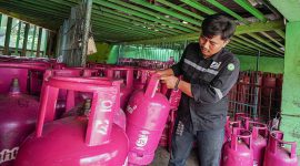 Pertamina Patra Niaga Berikan Kado HUT RI Ke-80 Promo Pembelian Bright Gas Kepada Konsumen. FOTO : WKI
