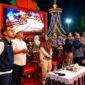 Menuju Smart City yang aman dan responsif! Wali Kota Jambi Maulana memimpin langsung deklarasi integrasi 1.084 CCTV RT ke pusat kendali JCOC. Melalui integrasi digital ini, rekaman pengawasan kini resmi memiliki kekuatan hukum penuh sebagai alat bukti kejahatan demi menjamin keamanan total bagi seluruh warga Kota Jambi. (FOTO : Dok. Istimewa)