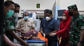 Danrem 042/Gapu Brigjen TNI Supriono Ketika Berada di RS dr. Bratanata Jambi.