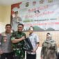 Danrem 042/Gapu Brigjen TNI Supriono dan Kapolda Jambi Irjen Pol Rusdi Hartono Laksanakan Jumat Berkah Bakti Sosial di RS. dr. Bratanata (DKT) dan RS. Bhayangkara Polda Jambi. FOTO : PENREM