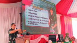 Danrem 042/Gapu Brigjen TNI Rachmad Saat Memberikan Arahan. FOTO : PENREM042