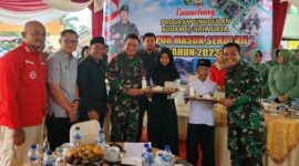 Danrem 042/Gapu Brigjen TNI Supriono Saat Hadiri Lounching Program Unggulan Pangdam II/Sriwijaya ‘Dapur Masuk Sekolah’ di SDN 94 Danau Serang Elang Kec. Jambi Luar Kota Kab. Muaro Jambi, Jumat (22/9/23). FOTO : PENREM