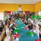 Kodim 0416/Bute Kembali Gelar Program Dapur Masuk Sekolah di Madrasah Ibtidaiyah (MI) Alwasiah Desa Sungai Alai Kecamatan Tebo Tengah Kabupaten Tebo, Jumat (14/02/2025). FOTO : PENDIM