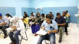 Ketua DPC Partai Demikrat Tanjab Barat Jamal Darmwan dan bacaleg DPRD Kab/Kota, DPRD Provinsi Menikutiu tes Kesehatan di RUSD KH. Daud Arif  Kuala Tungkal, Senin (8/5/23). FOTO : HMS