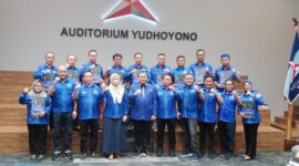 Asnawi bersama Ketua DPD PD Provinsi Jambi dan Ketua DPC Kab/Kota Provinsi Jambi. (FOTO : Istimewah)