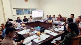 Komisi I DPRD Jambi Rapat Bersama Komisi Informasi dan Dinas Kominfo Jambi . FOTO : HMS