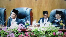 Politisi PDI Perjuangan Dudi Purwadi menjabat sementara Ketua DPRD Kabupaten Tanjab Barat. FOTO : BAS/LT