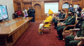 FOTO : Danrem 042/Gapu, Brigjen TNI M. Zulkifli Saat Mengikuti Upacara Peringatan Detik-Ddetik Proklamasi Kemerdekaan Republik Indonesia secara virtual di ruang utama, Kantor Gubernur Provinsi Jambi, Senin (17/08/20)