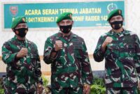 FOTO : Komandan Korem 042/Gapu Brigjen TNI M. Zulkifli Memimpin Upacara Serah Terima Jabatan Komandan Kodim 0417/ dan Sertjiab Danyonif Raider 142/KJ di Balai Prajurit Makorem 042/Gapu Kamis (17/12/20).