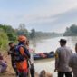 Tim Rescue Pos SAR Bungo Gabungan TNI-Polri dan Masyarakat Bersiap Melakukan Pencarain Andi Hilang Terbawa Arus yang Hilang terbawa Arus Sungai Batang Tebo. [FOTO : HMS Basarnas Jambi]