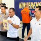 Direktur Reskrimsus Polda Jambi, Kombes Pol Taufik Nurmandia, Ketikka konferensi pers pada Kamis (7/8/2025). FOTO : VIRYZHA