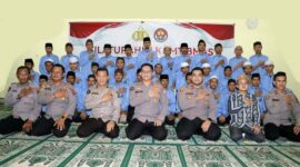 Dok. Kegiatan Silaturahmi Kamtibmas Divisi Humas Polri dalam Rangka Kontra Radikal di Ponpes Al-Baqiyatush Shalihat Kuala Tungkal, Rabu (27/7/22). FOTO : Humas Polres Tjb