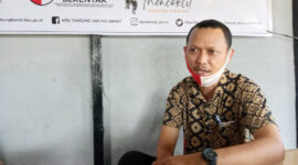 FOTO : Ahmad Hadziq, S.HI, Divisi Program dan Data Ketua KPUD Tanjab Barat Ahmad Hadziq 